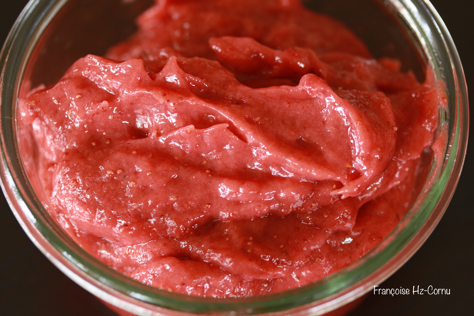 Purée de fraises et souches kombucha