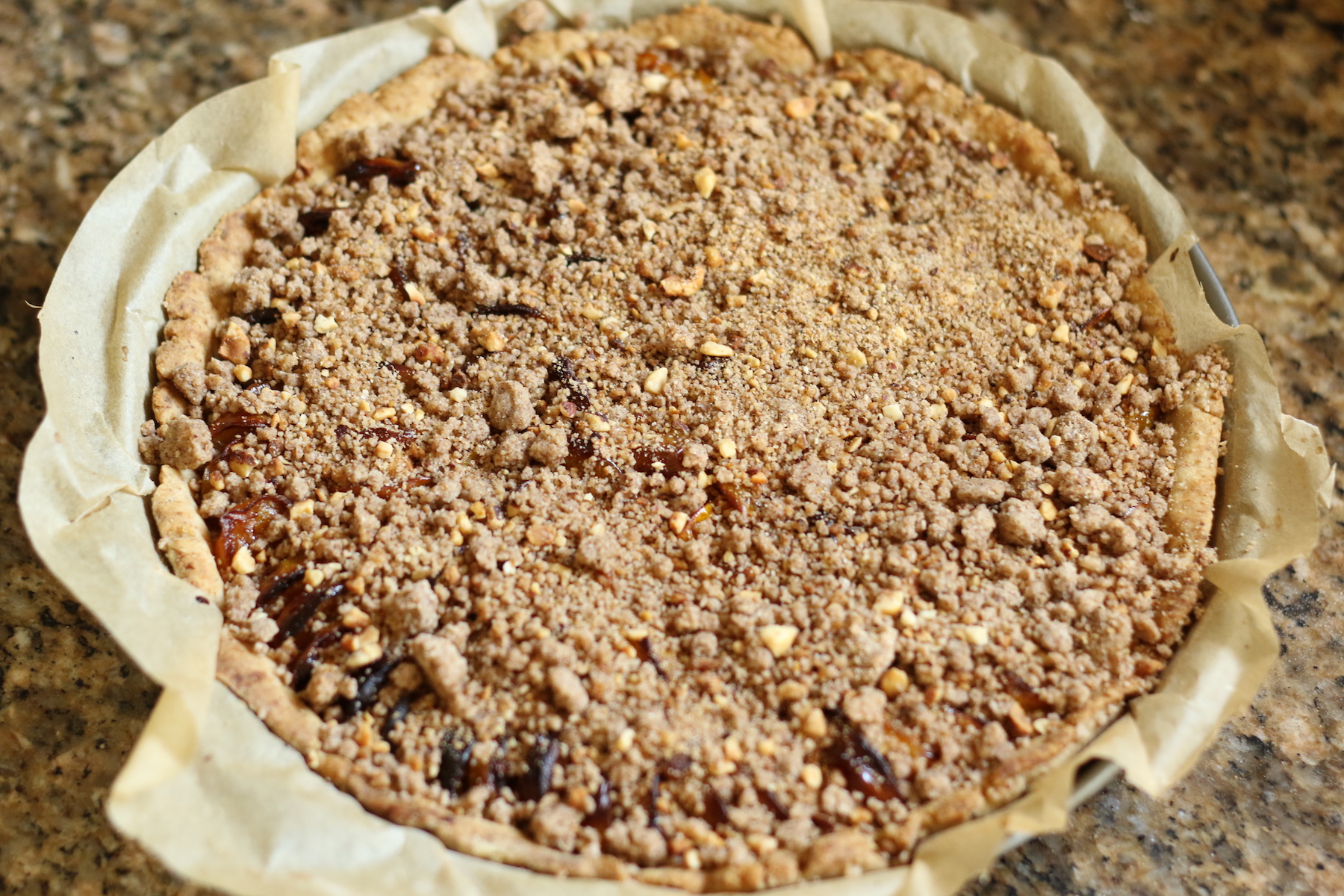 Ou saupoudrer une tarte 10 min avant la fin de sa cuisson