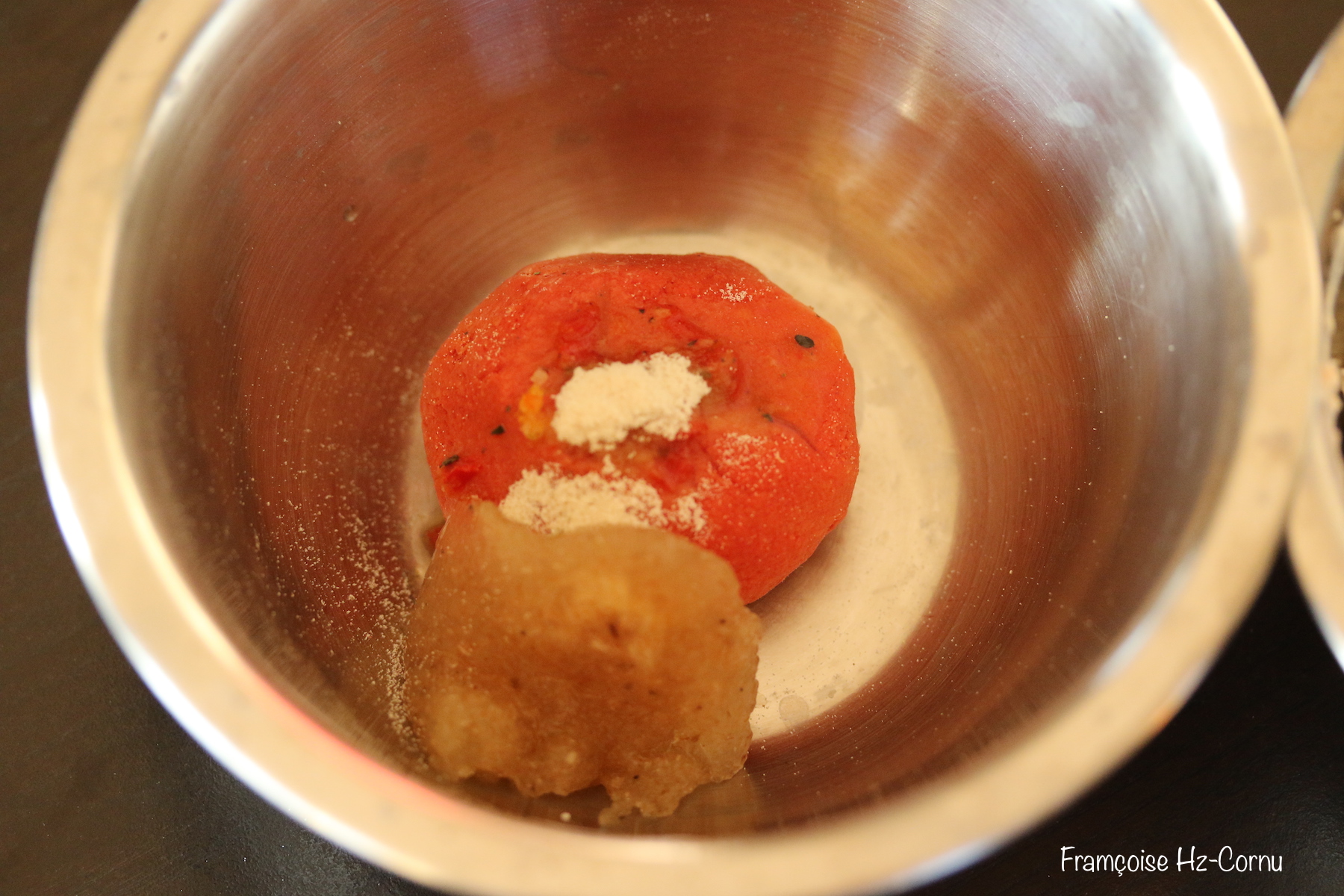 Préparation, mélange de l'étage tomate